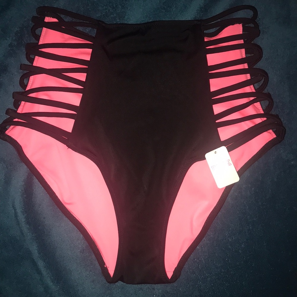 VS PINK High Waisted Swim bottoms! 👙